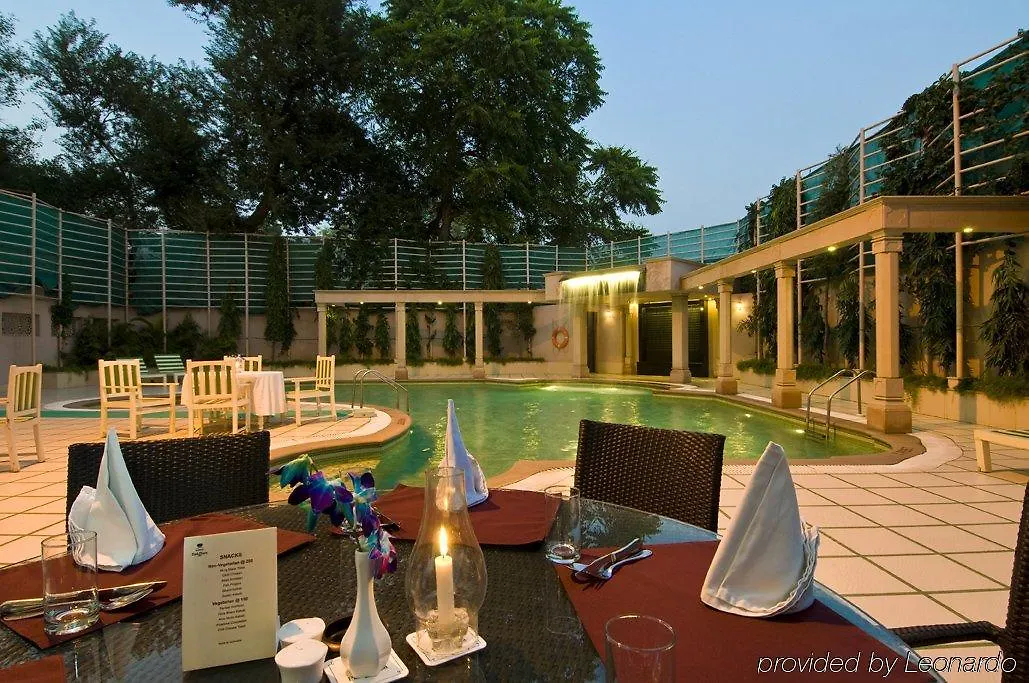 Howard Plaza The Fern, Agra Agra