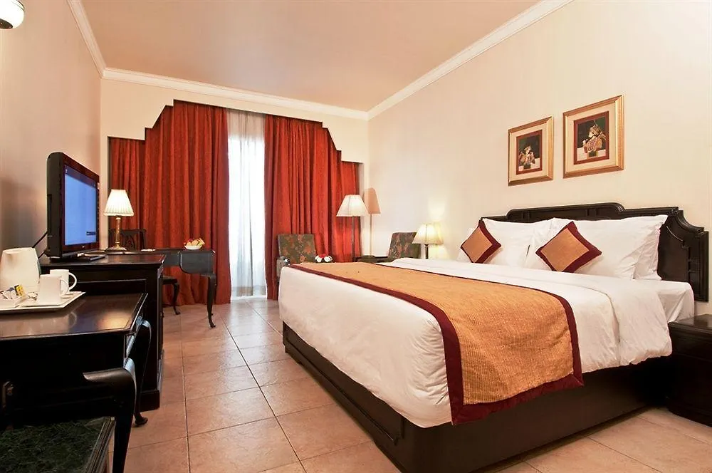 Howard Plaza The Fern, Agra 4*, Agra (Uttar Pradesh)
