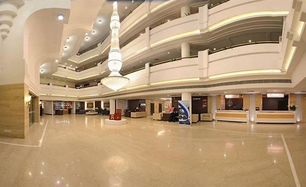 Hotel Howard Plaza The Fern, Agra Agra
