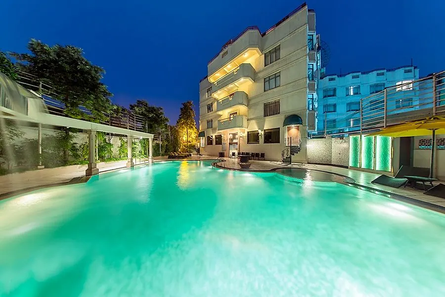 Howard Plaza The Fern, Agra Agra  4*, Agra (Uttar Pradesh) India