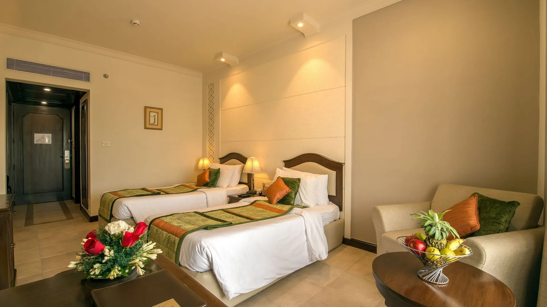 Hotell Howard Plaza The Fern, Agra